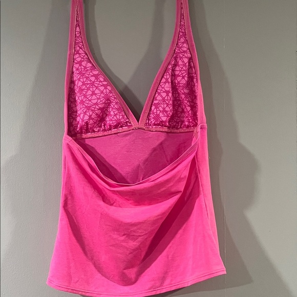 Oakley Vibrant Pink Activewear Top Size Small - Picture 6 of 6